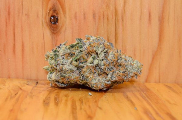 Mac Daddy Platinum Kush Premium AAAA Cannabis Marijuana product image 3.